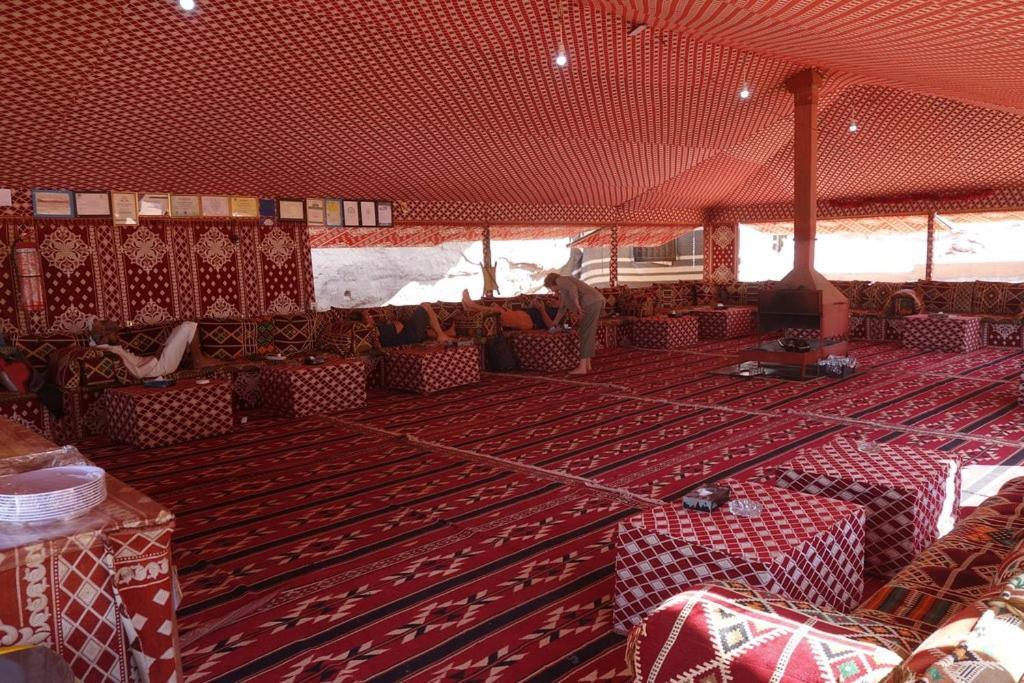Hotel Obeid'S Bedouin Life Camp Wadi Rum Zewnętrze zdjęcie